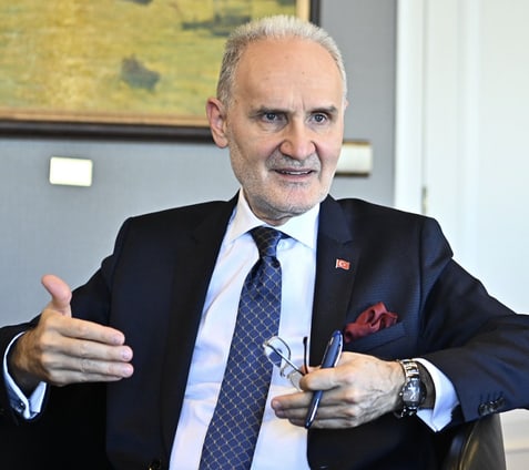 İhracat bedeli satış zorunluluğu kaldırılmalı